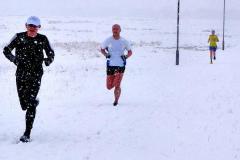Running-in-the-snow
